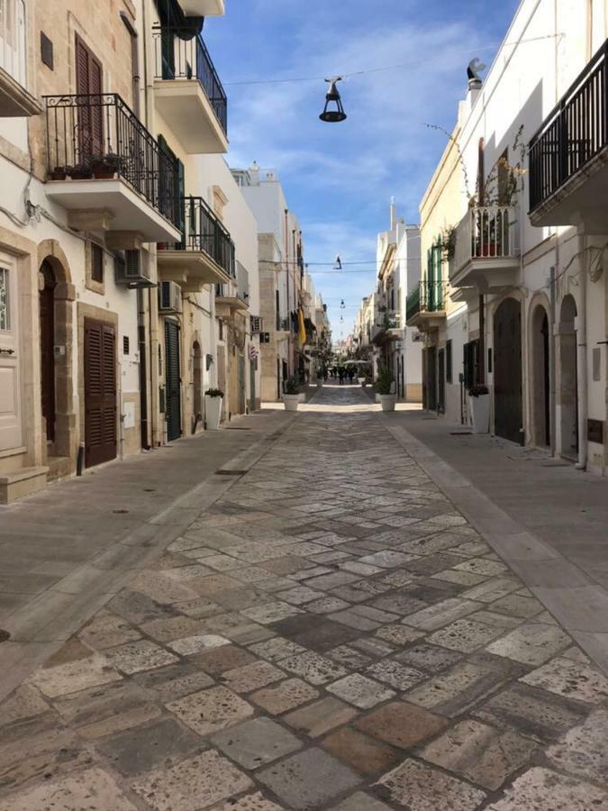 Zi Mari - Via Sirene Hotel Polignano a Mare Bagian luar foto